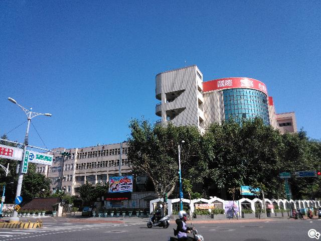 實現三方通話 GSmart Simba SX1大螢幕雙卡機