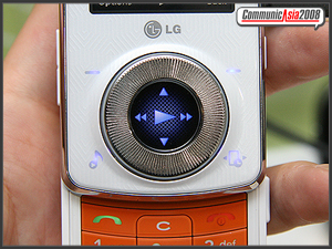 [CommunicAsia]LG KM710、KM380 音樂至上