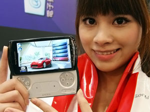 SE XPERIA Play 智慧遊戲機 在台首曝光