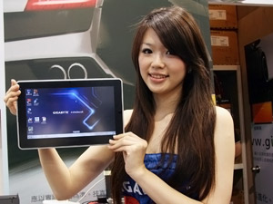 技嘉平板 S1080 春電展開賣售22,900元【春電展 2011】