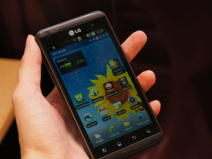 3D智慧手機能否在2011年締造爆炸性成長？