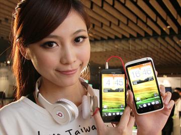 HTC One X、One V齊登台 資費曝光 你選哪款？