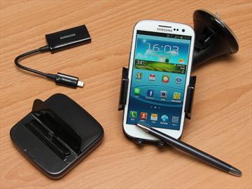 三星GALAXY S3 原廠週邊配件動手玩
