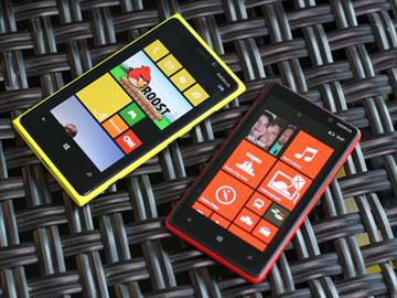 NOKIA Lumia 920、820傳12/14在台開賣