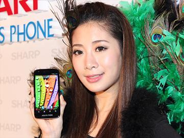 夏普AQUOS PHONE SH930W 12月中上市 單機15900