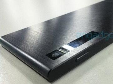 HUAWEI P6-U06薄型手機再曝光 傳6/18英國發表