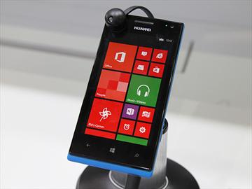 華為首款WP8手機Ascend W1展場現身【Computex 2013】