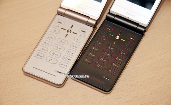 SE新品亮相Z770i、Z555i、R306折疊美型機 SE新品亮相Z770i、Z555i、R306折疊美型機