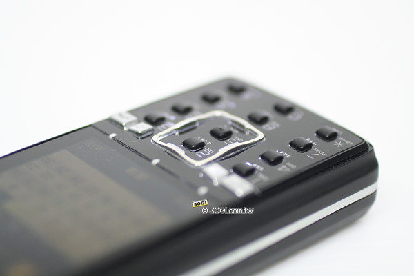 Cyber-shot 黑衣機王 SE K850i 神秘開箱 Cyber-shot 黑衣機王 SE K850i 神秘開箱