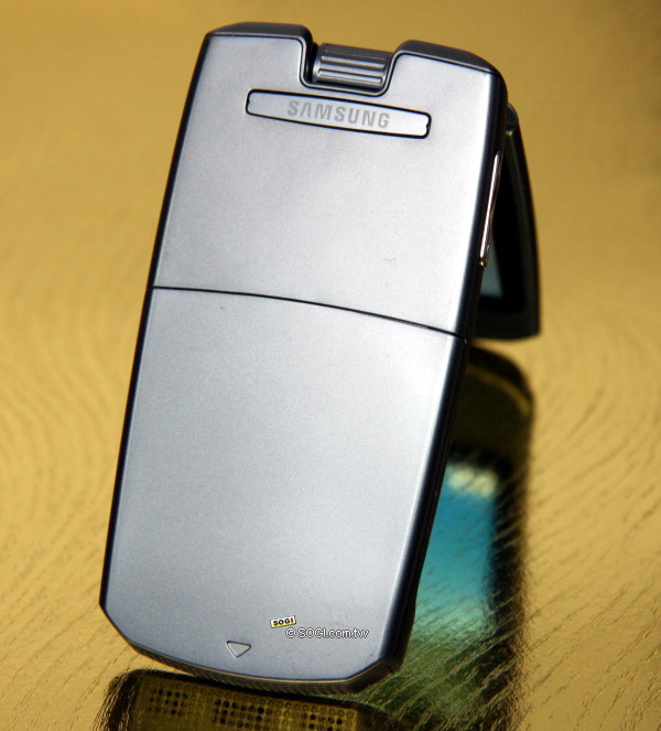 復古旋轉鏡頭 Samsung J638 纖薄 3.5G 代表 復古旋轉鏡頭 Samsung J638 纖薄 3.5G 代表