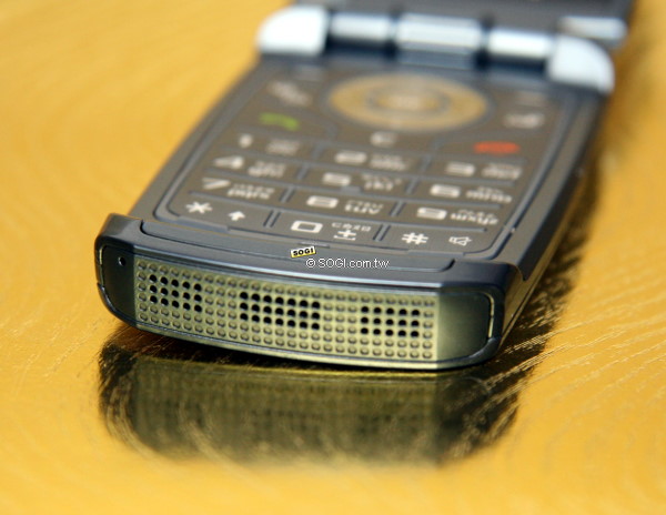 復古旋轉鏡頭 Samsung J638 纖薄 3.5G 代表 復古旋轉鏡頭 Samsung J638 纖薄 3.5G 代表