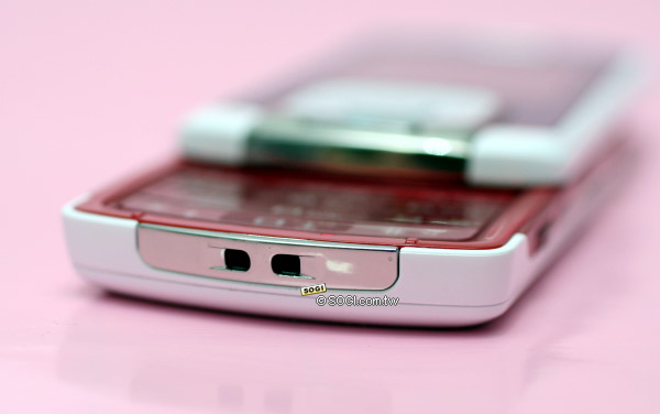 草莓夾心 Samsung F338 紅白新色初登場 草莓夾心 Samsung F338 紅白新色初登場