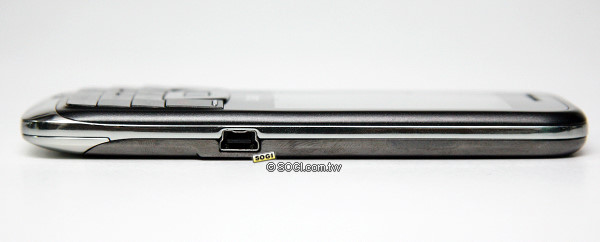 8.9 mm 纖薄金屬美機 BenQ T60 8.9 mm 纖薄金屬美機 BenQ T60
