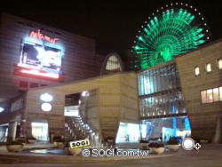 生活防水 隨按即拍 Sony Ericsson C702 生活防水 隨按即拍 Sony Ericsson C702