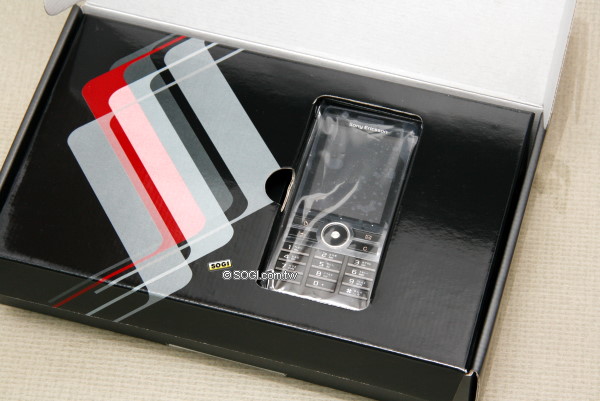 【開箱】觸控+500 萬畫素 SE G900 新鮮貨 【開箱】觸控+500 萬畫素 SE G900 新鮮貨