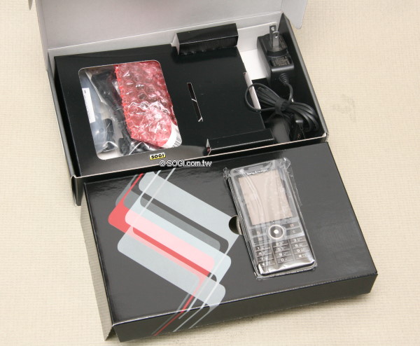 【開箱】觸控+500 萬畫素 SE G900 新鮮貨 【開箱】觸控+500 萬畫素 SE G900 新鮮貨