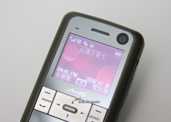 手機+PND雙面新風格導航機 Mio Leap K1 手機+PND雙面新風格導航機 Mio Leap K1