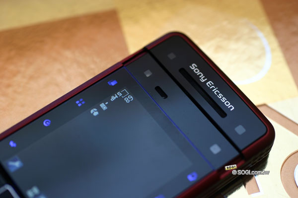 500 萬薄機!Sony Ericsson C902 紅通通開箱文 500 萬薄機!Sony Ericsson C902 紅通通開箱文