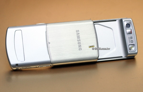 抵抗炎夏!Samsung Soul U908 銀色全機賞 抵抗炎夏!Samsung Soul U908 銀色全機賞