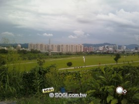 【心動開箱】LG KF300 討她歡心七千有找 【心動開箱】LG KF300 討她歡心七千有找