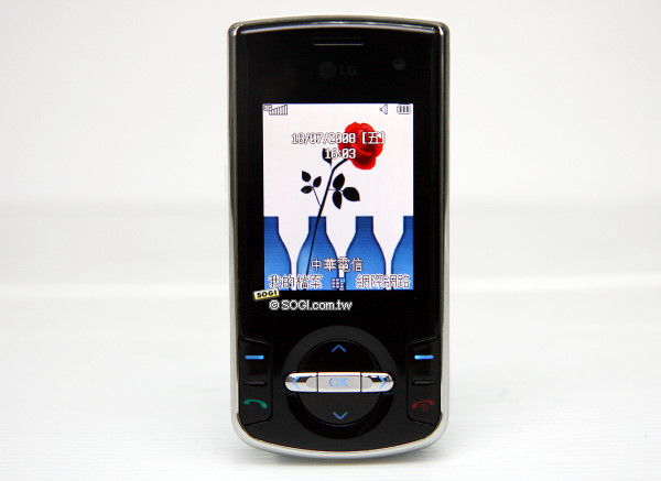 中階 3G 手機出頭天 LG KF310 七千有找 中階 3G 手機出頭天 LG KF310 七千有找