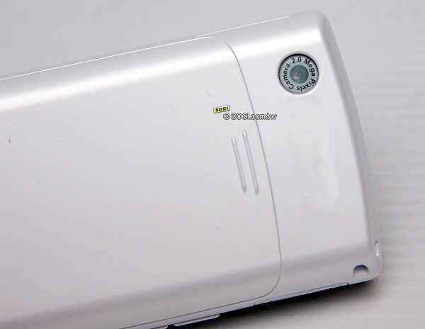 中階 3G 手機出頭天 LG KF310 七千有找 中階 3G 手機出頭天 LG KF310 七千有找