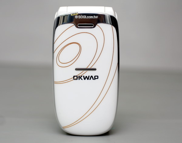 69g 的輕巧!OKWAP A300 通話專用機 69g 的輕巧!OKWAP A300 通話專用機