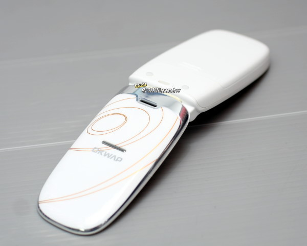 69g 的輕巧!OKWAP A300 通話專用機 69g 的輕巧!OKWAP A300 通話專用機