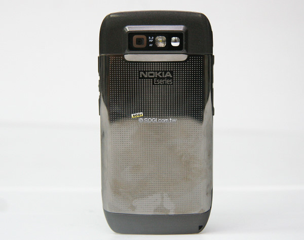 10 mm 激瘦!QWERTY 鍵盤 3.5G 商務機 Nokia E71 10 mm 激瘦!QWERTY 鍵盤 3.5G 商務機 Nokia E71