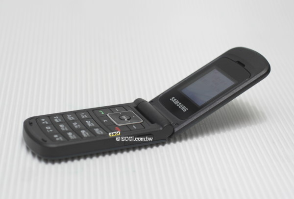 破盤下殺!Samsung B308 新機只要 2,500 元 破盤下殺!Samsung B308 新機只要 2,500 元