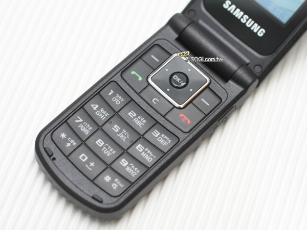 破盤下殺!Samsung B308 新機只要 2,500 元 破盤下殺!Samsung B308 新機只要 2,500 元