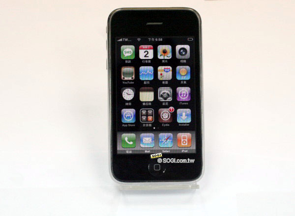 Apple 3G iPhone 破解 空降台灣 16G 開箱玩 Apple 3G iPhone 破解 空降台灣 16G 開箱玩