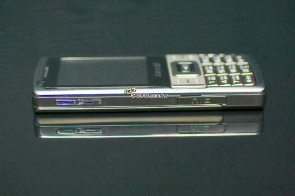 3G 中階、質感新品 Samsung L708 3G 中階、質感新品 Samsung L708