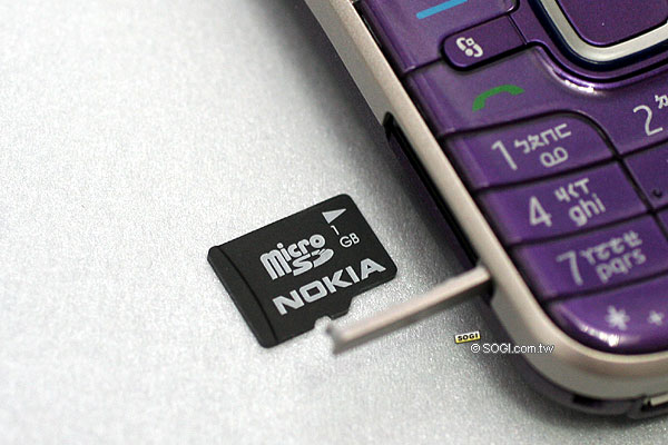 紫色媚惑!500萬相機+S60優質機 Nokia 6220c 紫色媚惑!500萬相機+S60優質機 Nokia 6220c