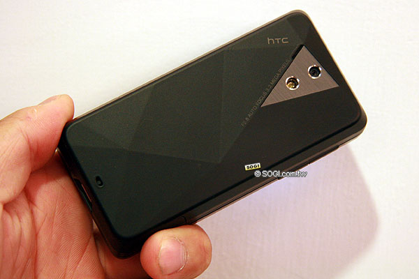 HTC Touch Pro、Touch Viva 補足高階與入門戰線 HTC Touch Pro、Touch Viva 補足高階與入門戰線