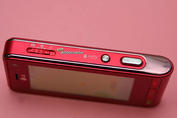 男女都愛紅 Viewty! LG KU990 紅色范特西 男女都愛紅 Viewty! LG KU990 紅色范特西