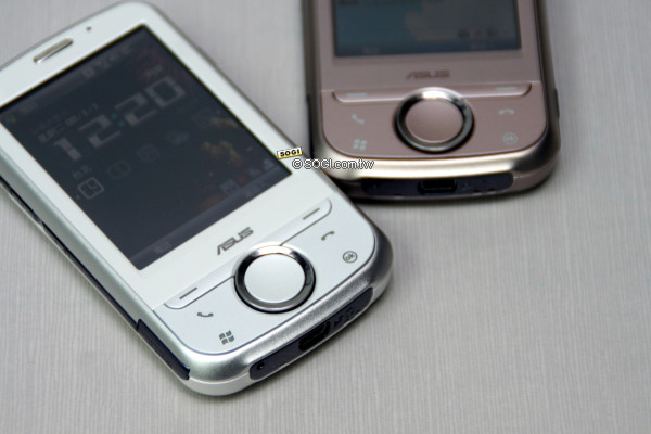 聰明美機!ASUS P320 粉、白新色開箱 聰明美機!ASUS P320 粉、白新色開箱