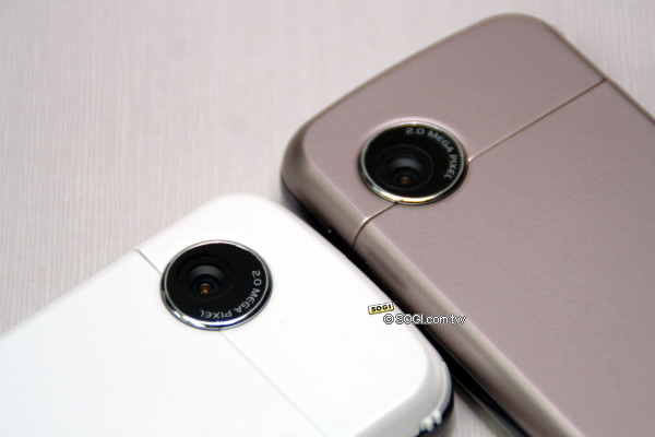 聰明美機!ASUS P320 粉、白新色開箱 聰明美機!ASUS P320 粉、白新色開箱