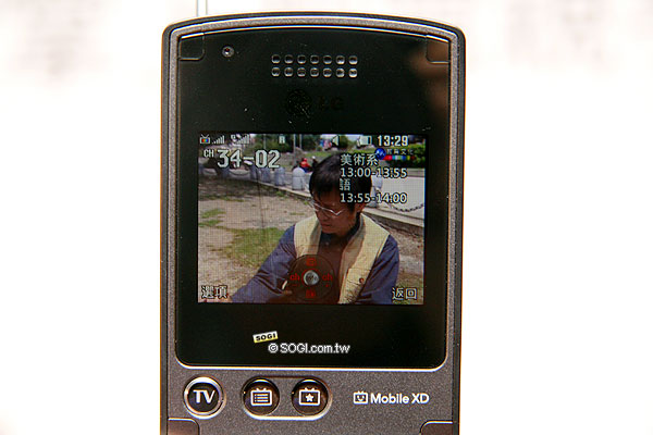 免錢也能在手機看電視! LG HB620T 現場直擊 免錢也能在手機看電視! LG HB620T 現場直擊