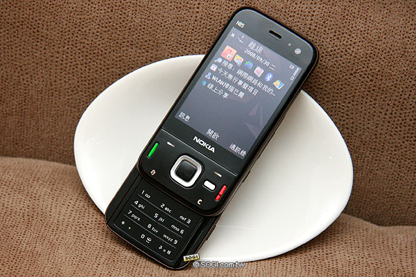 上市在即！Nokia N 系雙機 N79、N85 外型直擊