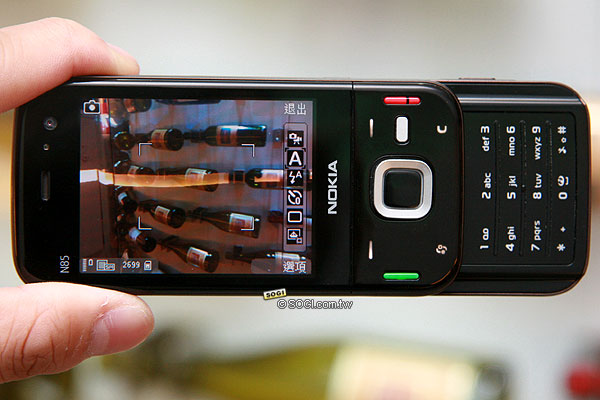 上市在即！Nokia N 系雙機 N79、N85 外型直擊