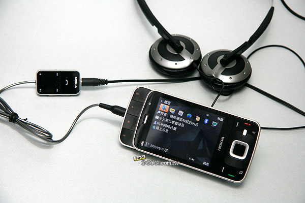 500萬畫素＋衛星導航 Nokia N96 開箱實測