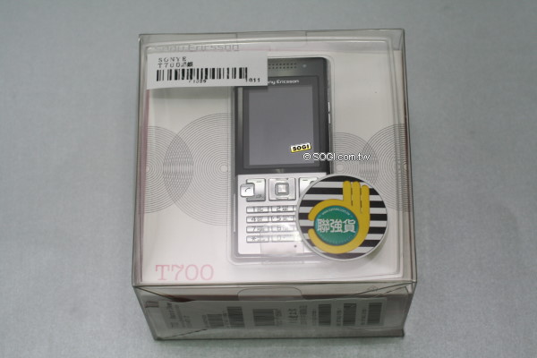 【萬元下殺】320 萬畫素、超薄 3.5 G 手機 SE T700 【萬元下殺】320 萬畫素、超薄 3.5 G 手機 SE T700