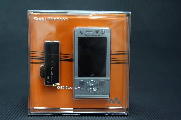 輕盈新裝 SE W910i & W380i 同步登場 輕盈新裝 SE W910i & W380i 同步登場