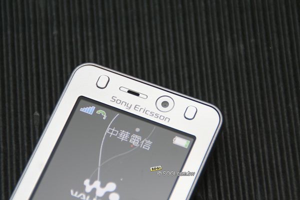 輕盈新裝 SE W910i & W380i 同步登場 輕盈新裝 SE W910i & W380i 同步登場