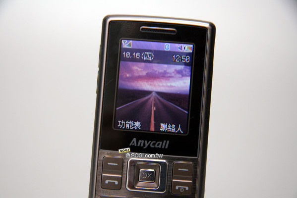 直立金屬三兄弟!Samsung U808、L708、M158 直立金屬三兄弟!Samsung U808、L708、M158