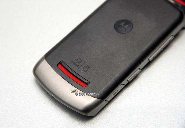 MOTO W396 平價「歌機」我最靚 MOTO W396 平價「歌機」我最靚