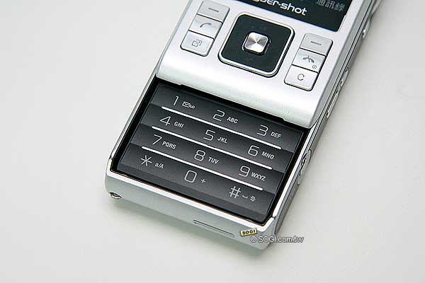 八百萬震撼來襲! Sony Ericsson C905 革命新視界 八百萬震撼來襲! Sony Ericsson C905 革命新視界
