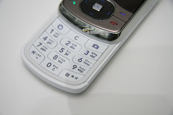 LG KF311 雙面時尚 一機兼得 LG KF311 雙面時尚 一機兼得