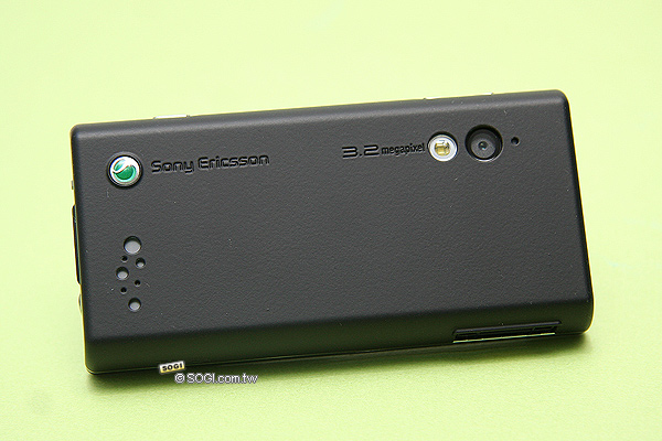 務實經典! 行動上網必備利器 SE G705 試玩 務實經典! 行動上網必備利器 SE G705 試玩